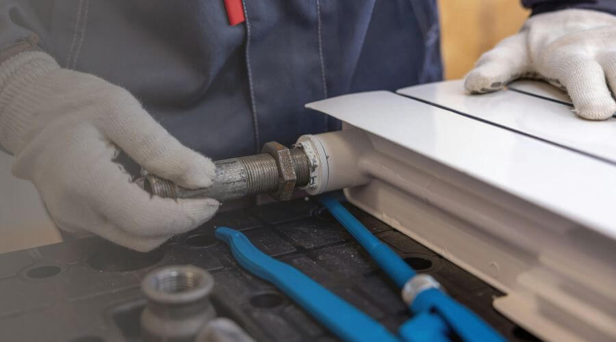 Professional water heater repair services in Farmersville, IL